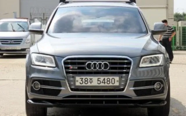 수원믿을수있는중고차매매사이트 Q5 3.0 TDI 콰트로 다이나믹 매물 사진 4 - 2013/12 123,113km