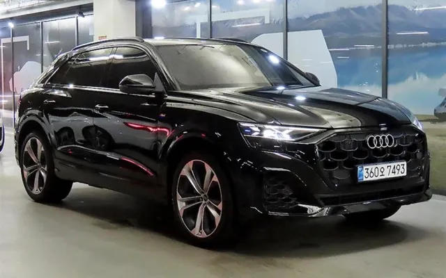 수원믿을수있는중고차매매사이트 Q8 55 TFSI 콰트로 프리미엄 매물 사진 11 - 2026/04 2,174km