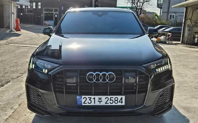 수원믿을수있는중고차매매사이트 Q7 (4M) 50 TDI 콰트로 프리미엄 매물 사진 12 - 2023/05 47,723km